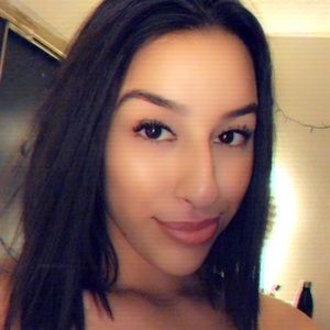 Meet your Posher, Priscilla